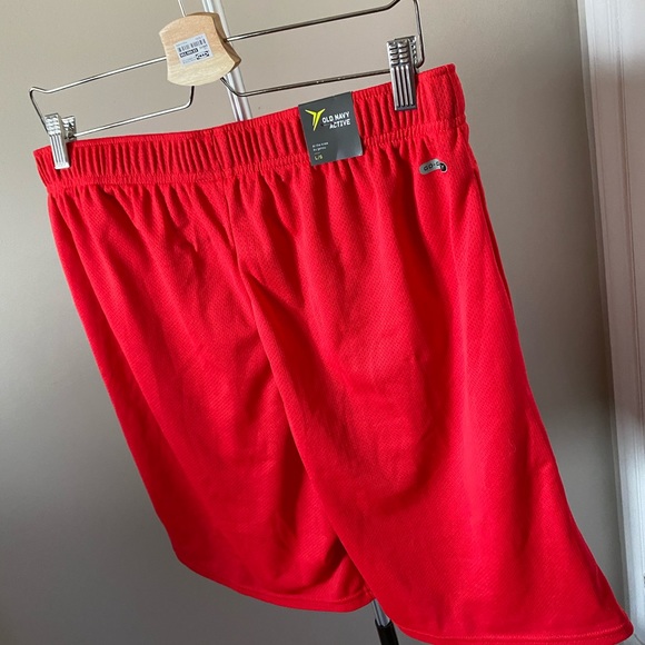 Old Navy Active Shorts - Picture 7 of 8